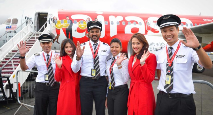 Want To Join AIR ASIA CAREER 2020 ? Cabin Crew Jobs | एयर ...